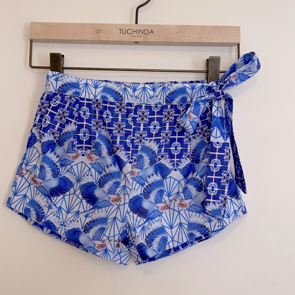 NWT Tuchinda shorts